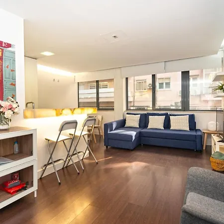 Comfortable In Marques De Pombal Apartman