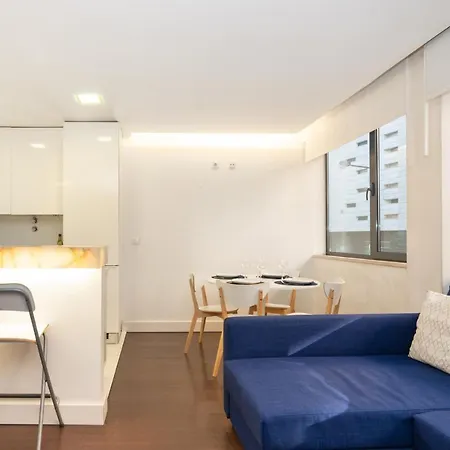 Comfortable In Marques De Pombal Apartman Lisboa
